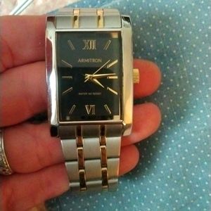 - 1998 Armitron Mens Watch